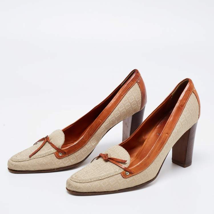 Pre Owned Fendi Beige/Brown Zucca Canvas And Leather Block Heel Pumps Size 36
