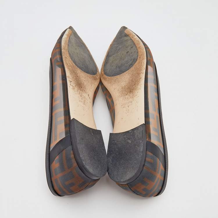 Pre Owned Fendi Brown/Black Zucca Mesh And Leather Trim Colibrì Ballet Flats Size 39