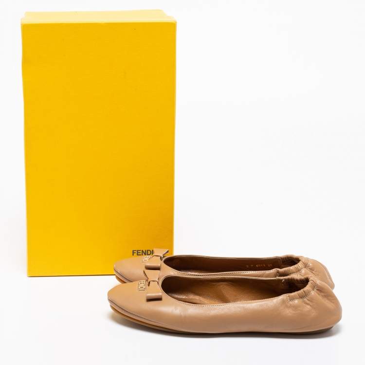 Pre Owned Fendi Beige Leather Bow Scrunch Ballet Flats Size 38