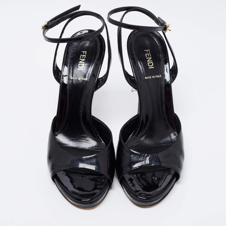 مملوكة مسبقًا Fendi Black Patent Leather Zucchino Heel Peep-Toe Ankle-Strap Sandals Size 39