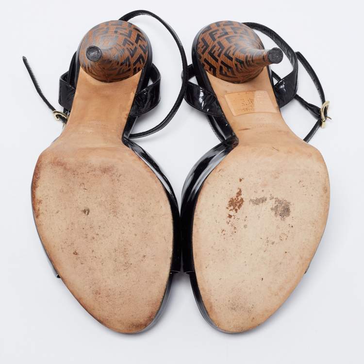 مملوكة مسبقًا Fendi Black Patent Leather Zucchino Heel Peep-Toe Ankle-Strap Sandals Size 39