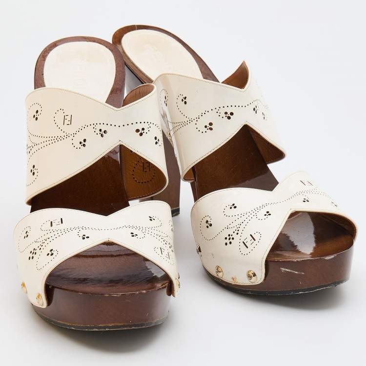 Pre Owned Fendi White Patent Leather Laser Cut-Out Platform Open Toe Sandals Size 39.5