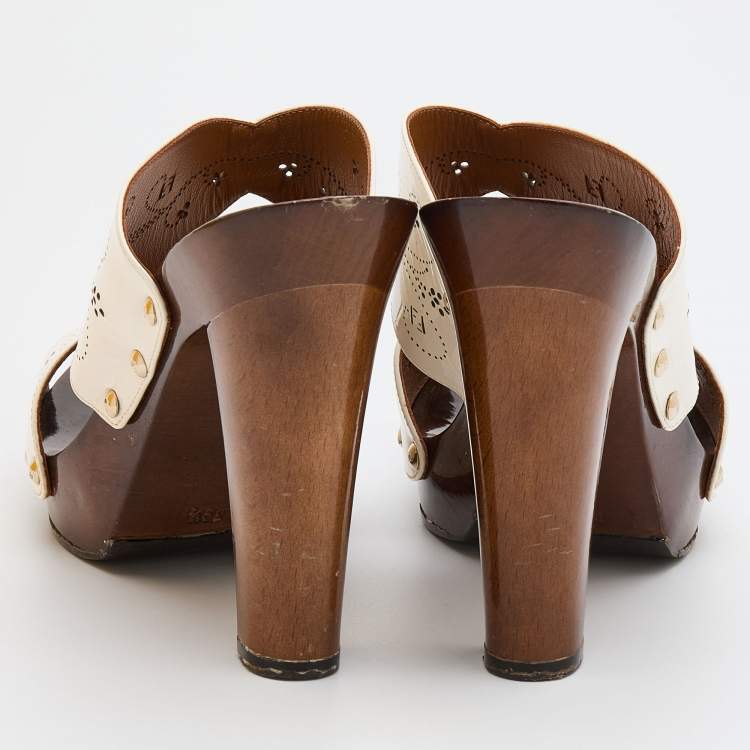 Pre Owned Fendi White Patent Leather Laser Cut-Out Platform Open Toe Sandals Size 39.5