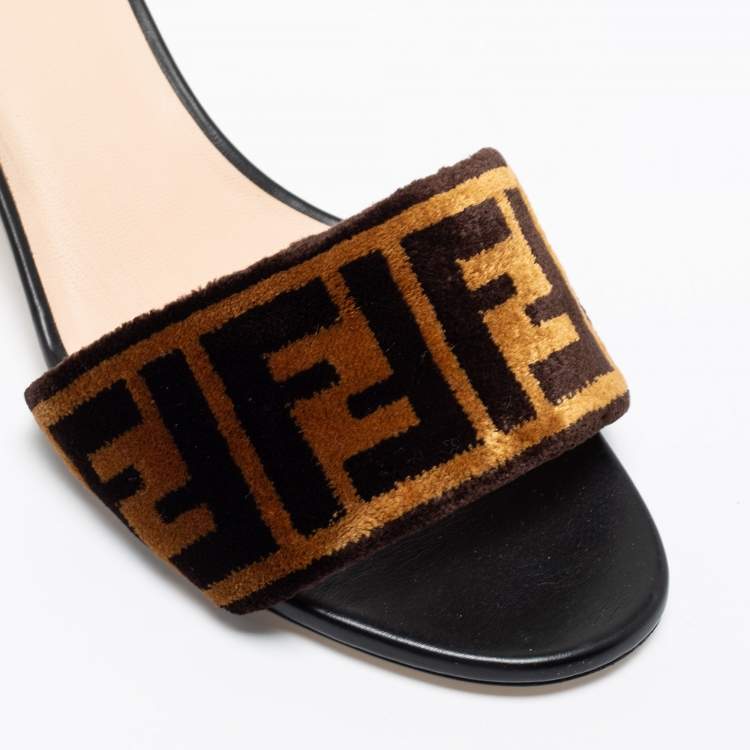 Pre Owned Fendi Two-Tone Zucca Velvet Slide Sandals Size 40