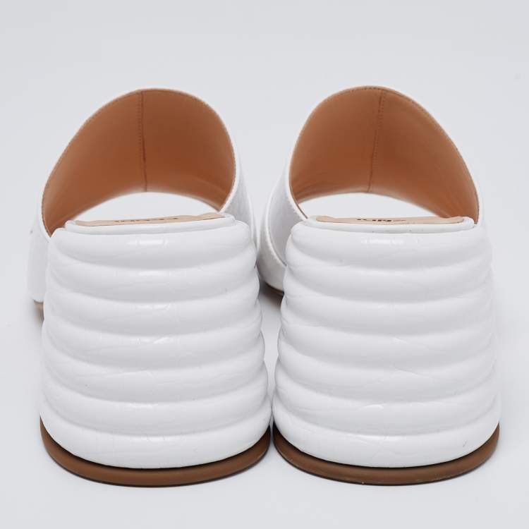Pre Owned Fendi White Croc Embossed Leather Block Heel Mules Size 41