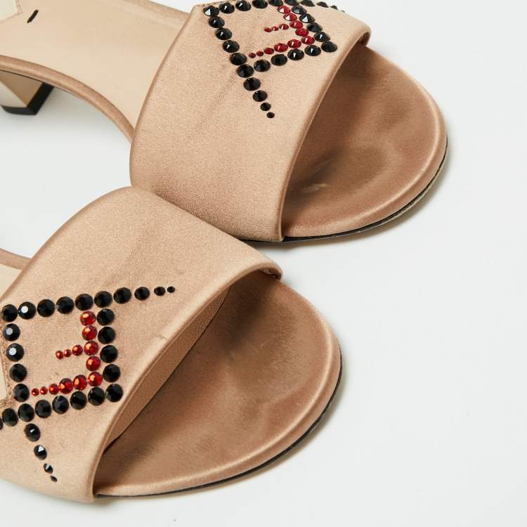 Pre Owned Fendi Beige Satin Crystal Embellished Slide Sandals Size 37