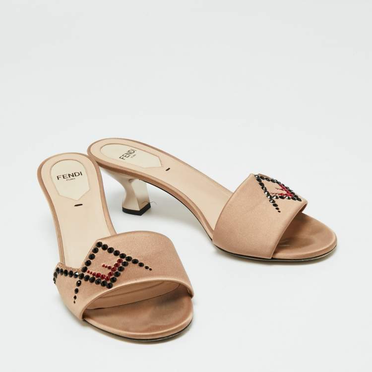 Pre Owned Fendi Beige Satin Crystal Embellished Slide Sandals Size 37