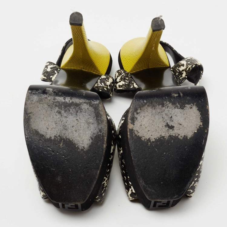 Pre Owned Fendi Black/White Python Embossed Leather T-Strap Platform Sandals Size 38