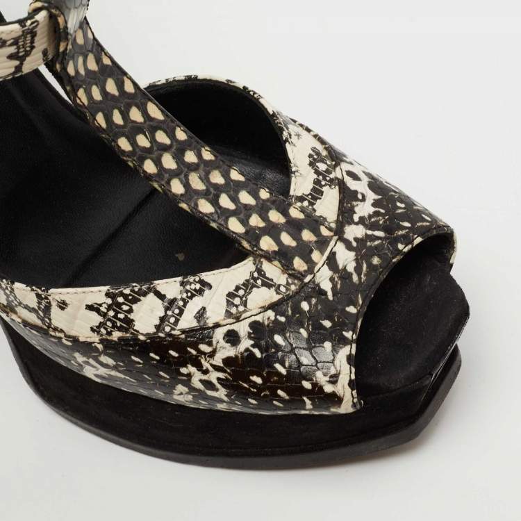 Pre Owned Fendi Black/White Python Embossed Leather T-Strap Platform Sandals Size 38