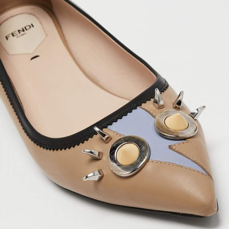 Pre Owned Fendi Beige Leather Embellished Pumps Size 39