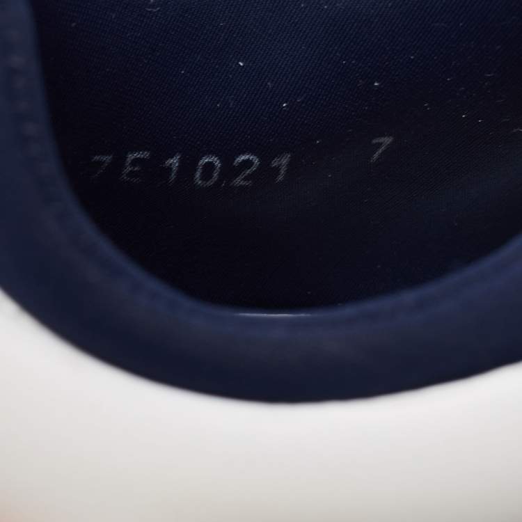 Pre Owned Fendi White/Blue Leather And Fabric Bag Bugs Appliqué Low Top Sneakers Size 41