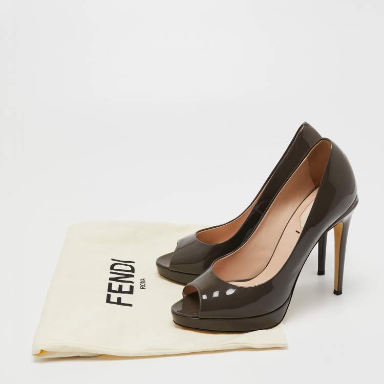 Pre Owned Fendi Grey Patent Leather Peep Toe Pumps Size 37