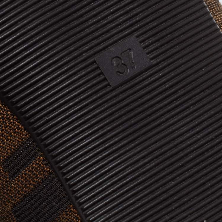 مملوكة مسبقًا Fendi Brown Zucca Canvas Bow Ballet Flats Size 37