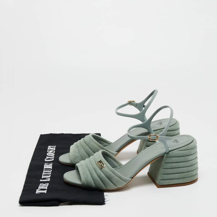 Pre Owned Fendi Green Suede and Jelly Promenade Sandals Size 41