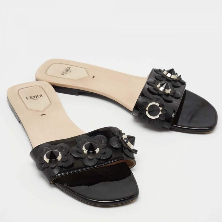 Pre Owned Fendi Black Patent Leather Flowerland Slides Size 39.5