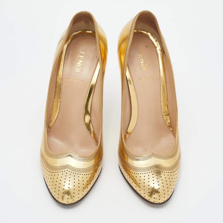 Pre Owned Fendi Metallic Gold Leather Perforated Brogue Detail Pumps Size 37