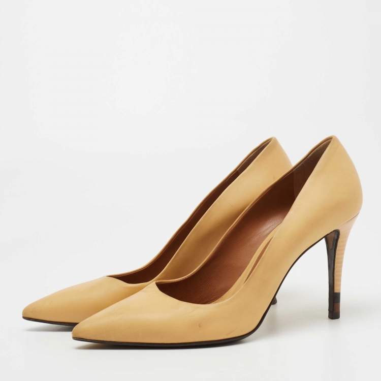 Pre Owned Fendi Yellow Leather Pointed Toe Pumps Size 38