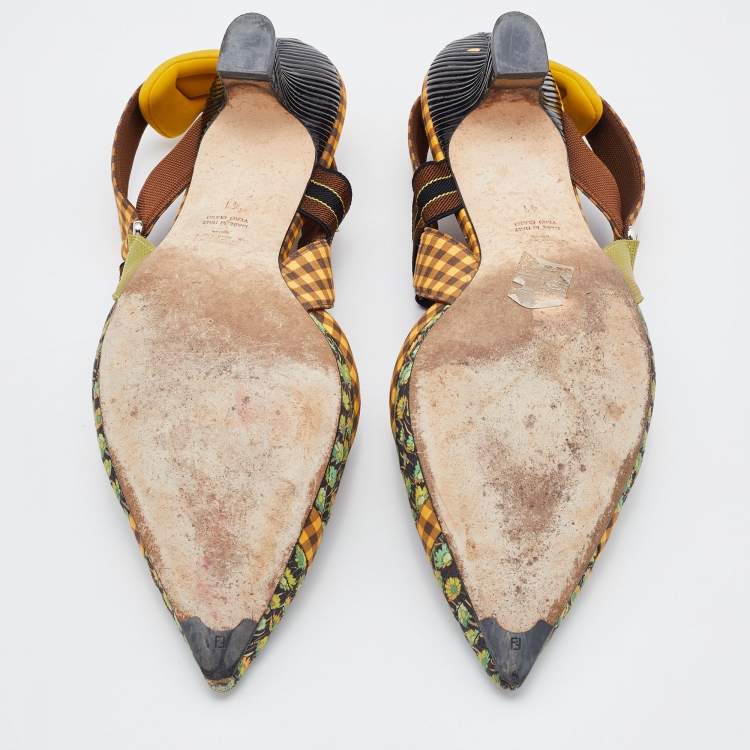 Pre Owned Fendi Multicolor Fabric Colibri Pointed Toe Slingback Pumps Size 41