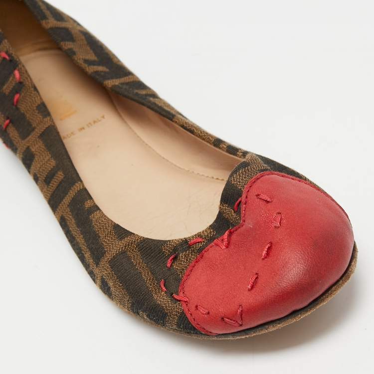 Pre Owned Fendi Brown/Red Zucca Canvas Heart Cap Toe Ballet Flats Size 37