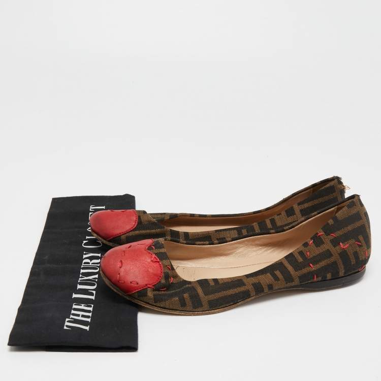 Pre Owned Fendi Brown/Red Zucca Canvas Heart Cap Toe Ballet Flats Size 37