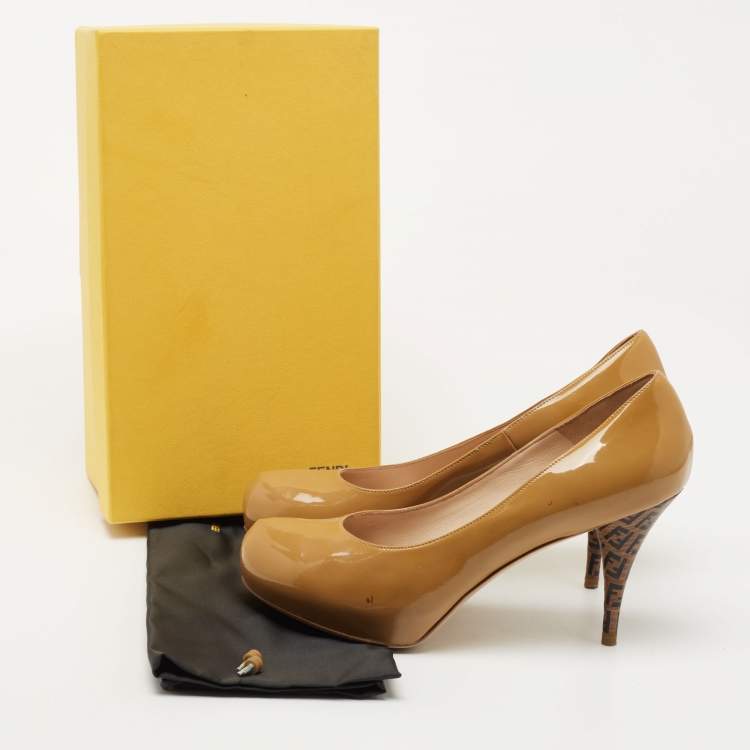 Pre Owned Fendi Beige Patent Leather Zucca Heel Platform Pumps Size 41