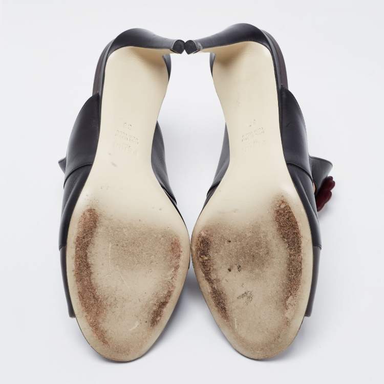 Pre Owned Fendi Black Leather Flowerland Mules Size 38