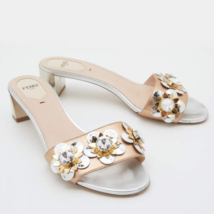 مملوكة مسبقًا Fendi Metallic Gold/Silver Leather Flowerland Crystal Embellished Slide Sandals Size 39