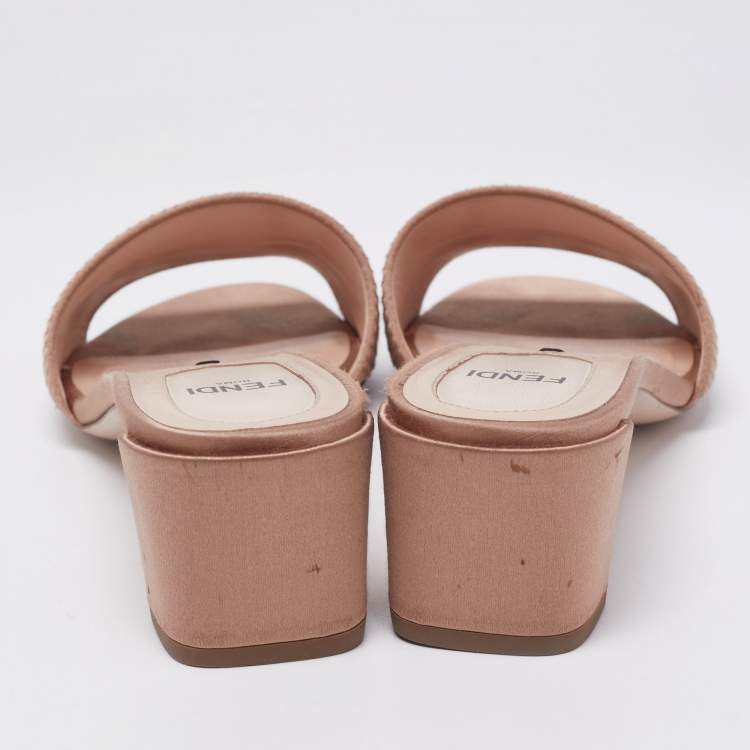 مملوكة مسبقًا Fendi Beige Satin Logo Embroidered Block Heel Slides Sandals Size 37