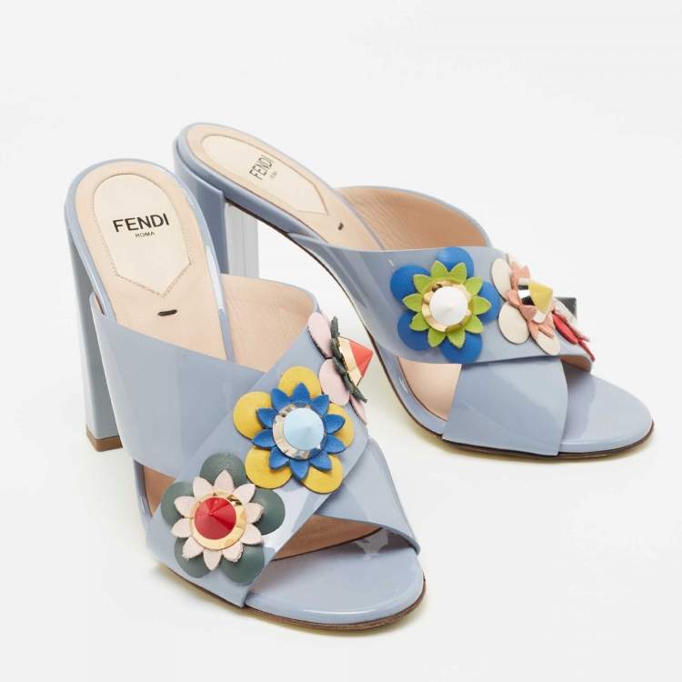 Pre Owned Fendi Light Blue Patent Leather Flowerland Slide Sandals Size 37
