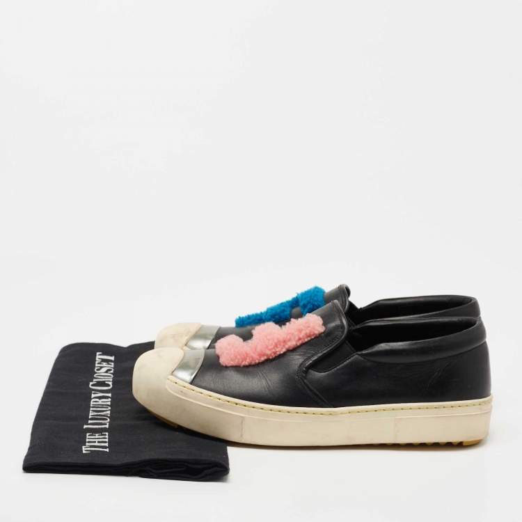Pre Owned Fendi Black Leather and Shearling Fur FF Fflynn Sneakers Size 39