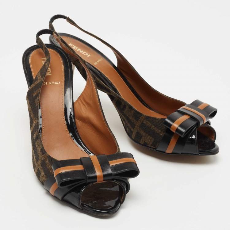 مملوكة مسبقًا Fendi Brown/Black Zucca Canvas and Leather Bow Peep Toe Slingback Pumps Size 38