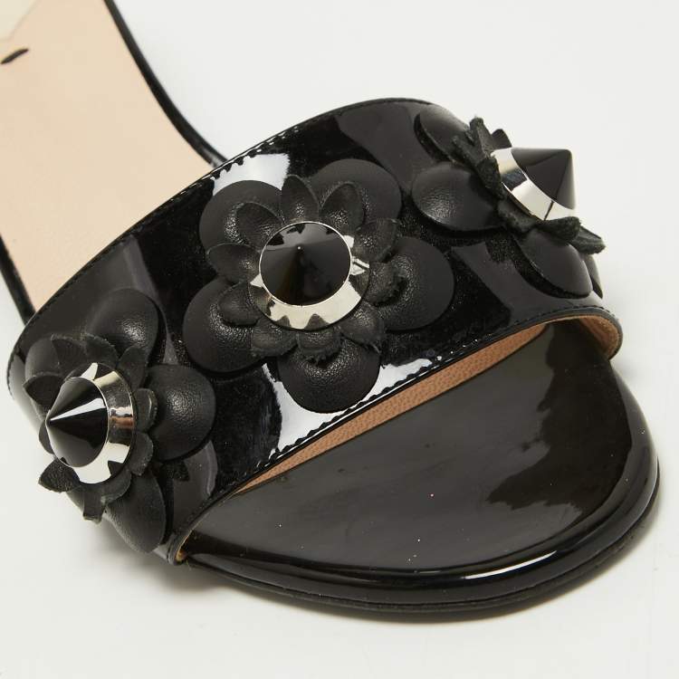 Pre Owned Fendi Black Patent Leather Studded Accents Slides Size 39