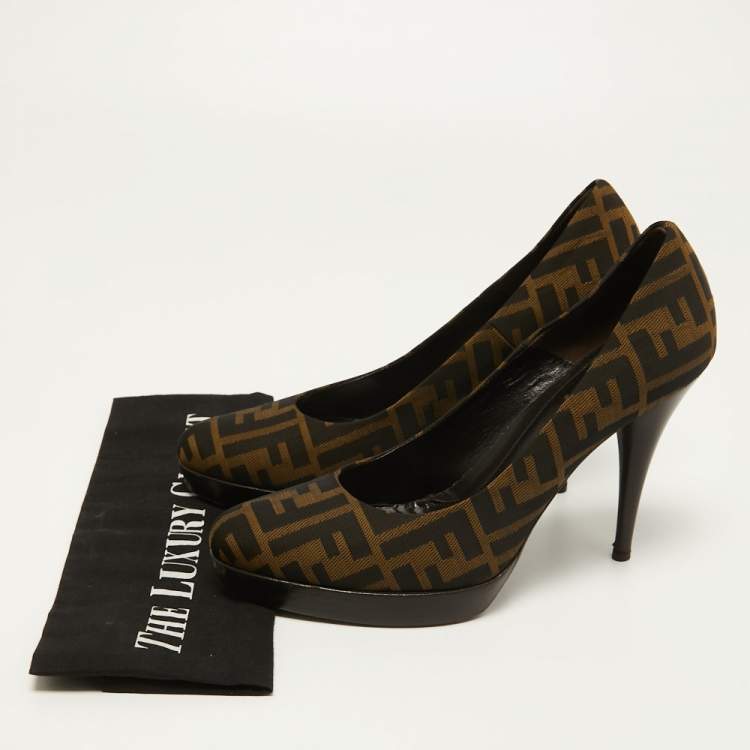 Pre Owned Fendi Two Tone Zucca Canvas Platform Pumps Size 39