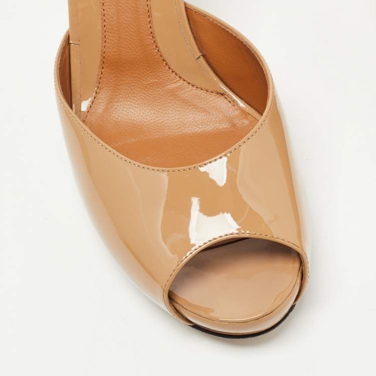 Pre Owned Fendi Beige Patent Leather Zucca Print Heel Peep Toe Slide Sandals Size 39
