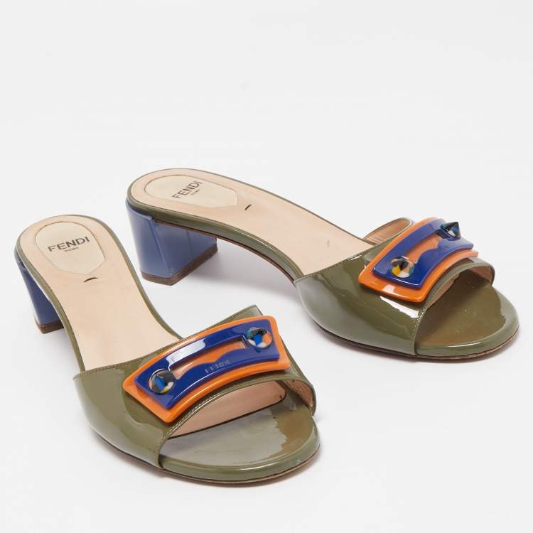 Pre Owned Fendi Army Green Patent Leather Slide Sandals Size 37