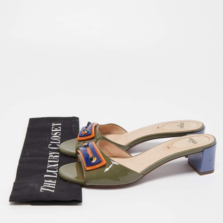Pre Owned Fendi Army Green Patent Leather Slide Sandals Size 37