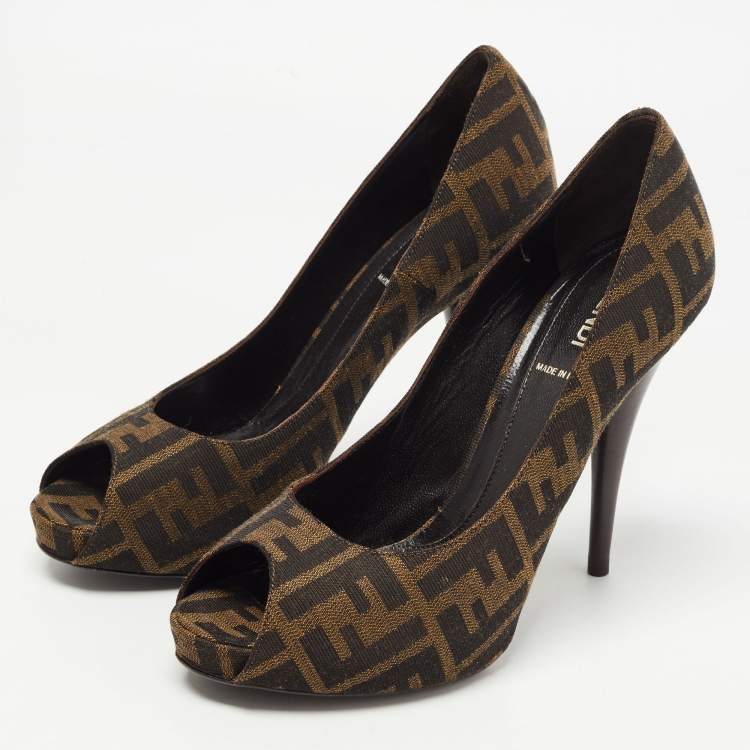Pre Owned Fendi Brown Zucca Canvas Peep Toe Pumps Size 39