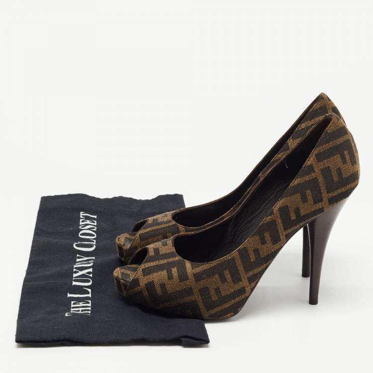 Pre Owned Fendi Brown Zucca Canvas Peep Toe Pumps Size 39