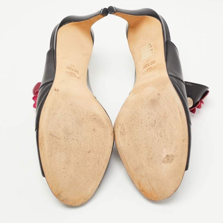 Pre Owned Fendi Black Leather Flowerland Mules Size 40