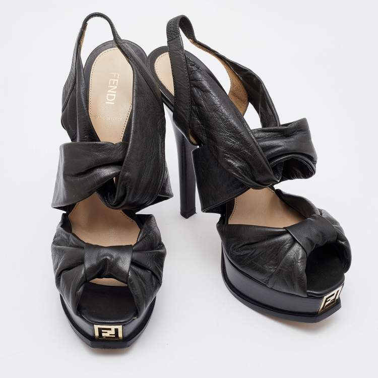 مملوكة مسبقًا Fendi Green Leather Bow Peep Toe Slingback Platform Sandals Size 40