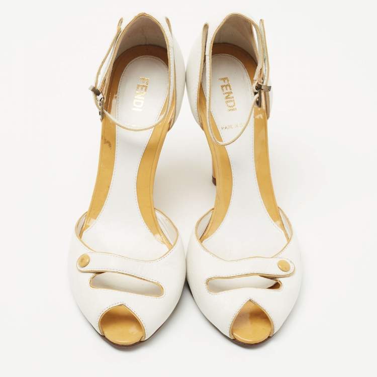 مملوكة مسبقًا Fendi White/Yellow Leather Ankle Strap Wedge Sandals Size 37