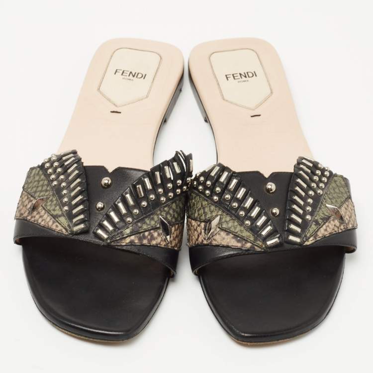 مملوكة مسبقًا Fendi Black Leather Studded Flat Slides Size 40