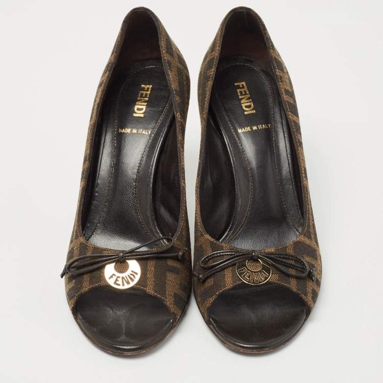 Pre Owned Fendi Brown Zucca Canvas Bow Peep Toe Pumps Size 36