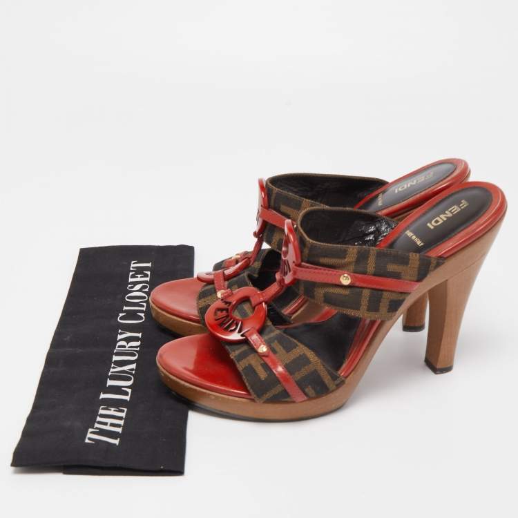 Pre Owned Fendi Brown Zucca Canvas and Patent Leather Platform Slide Size 39