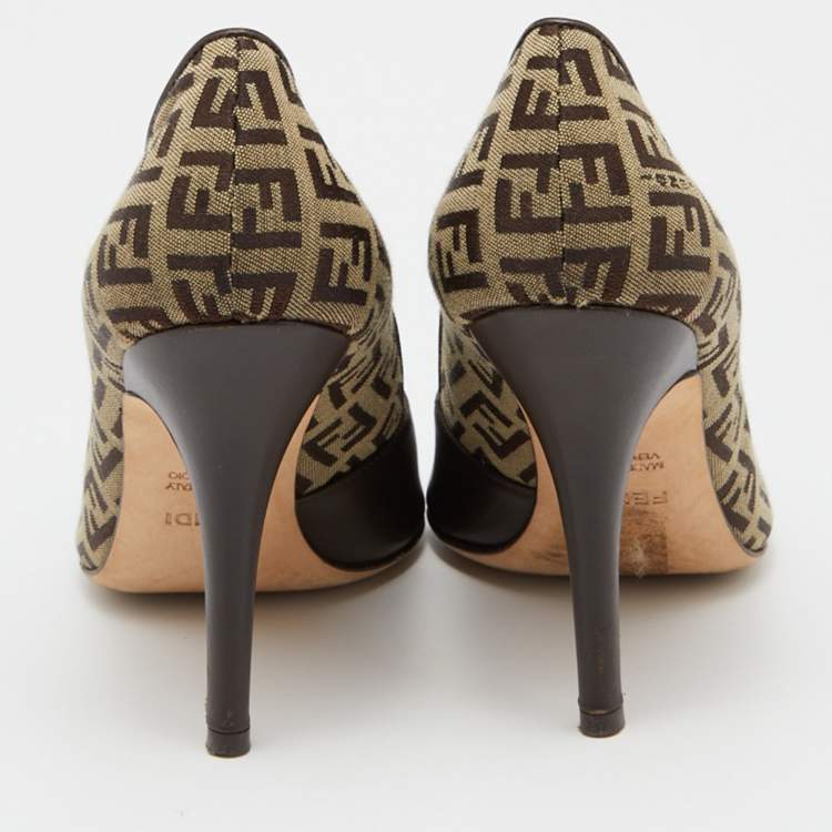 مملوكة مسبقًا Fendi Brown Zucchino Fabric and Leather Peep Toe Pumps Size 35