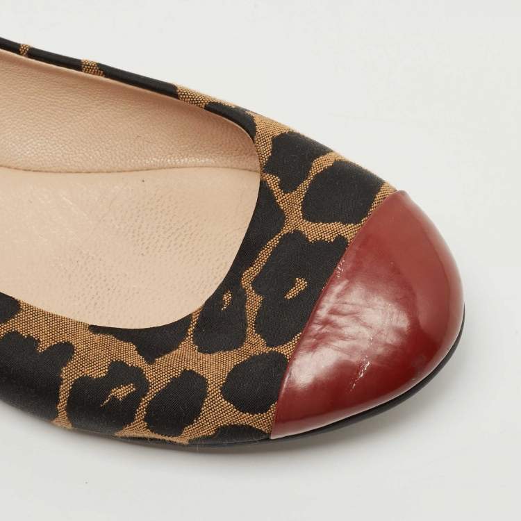 مملوكة مسبقًا Fendi Tricolor Leopard Print Canvas and Patent Leather Cap Toe Ballet Flats Size 38.5
