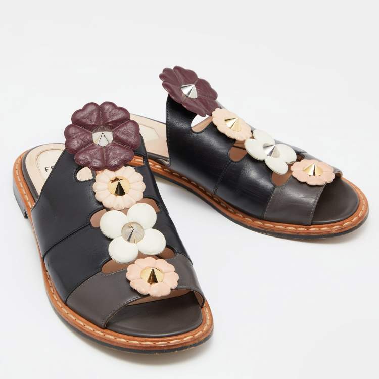 Pre Owned Fendi Black Leather Floral Applique Flat Mules Size 37