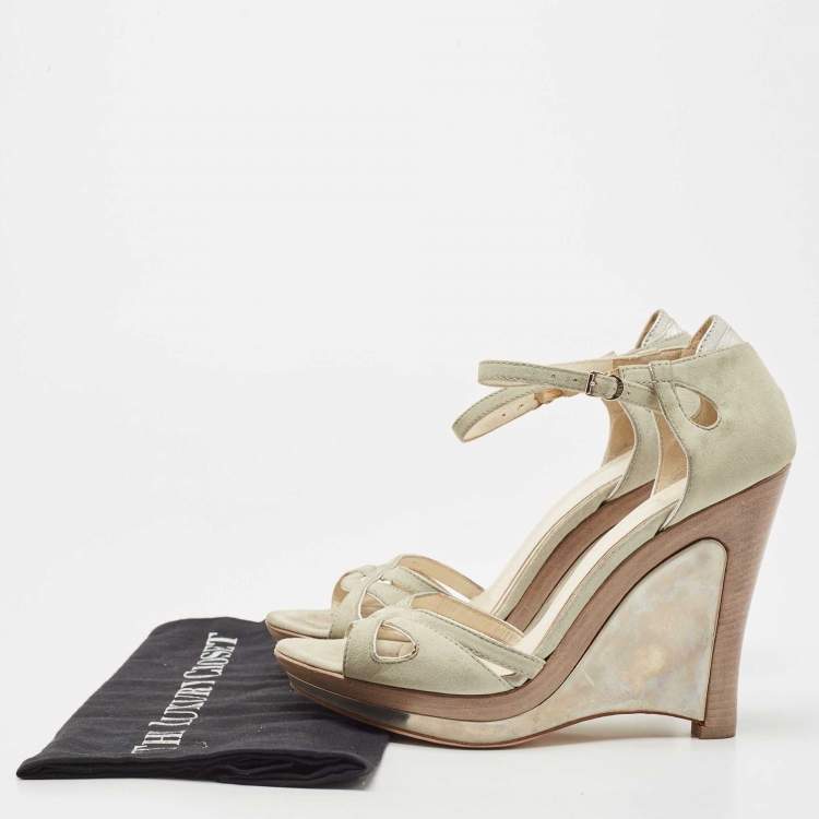 Pre Owned Fendi Grey Suede Wedge Ankle Strap Sandals Size 39