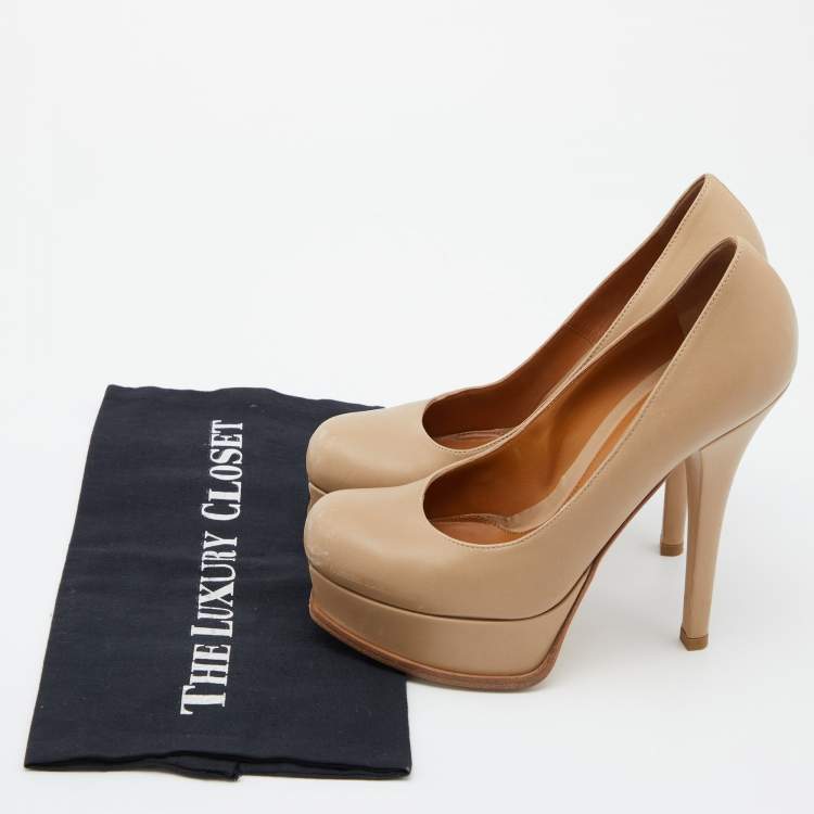 Pre Owned Fendi Beige Leather Fendista Platform Pumps Size 38