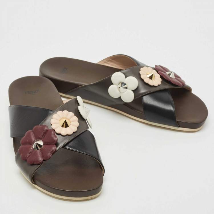 Pre Owned Fendi Black/Brown Leather Flowerland Stud Criss Cross Flat Slides Size 41